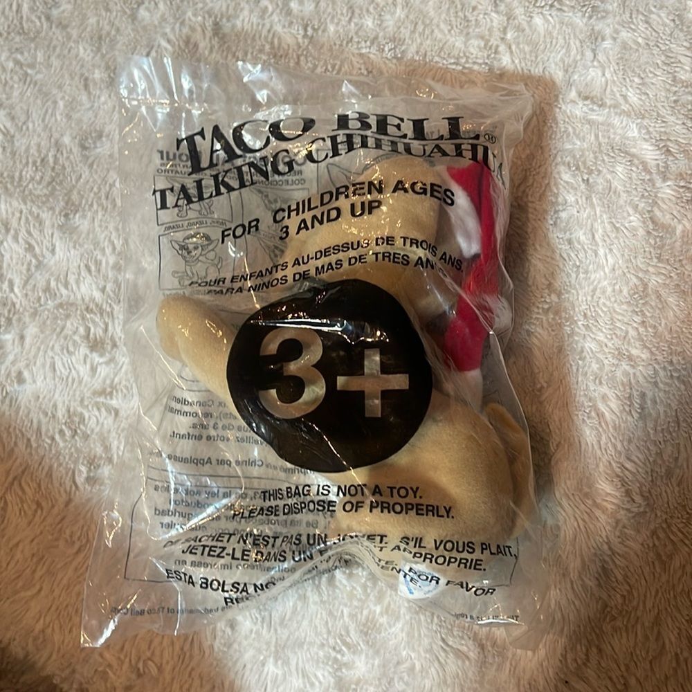 New, Taco Bell, talking Chihuahua holiday
